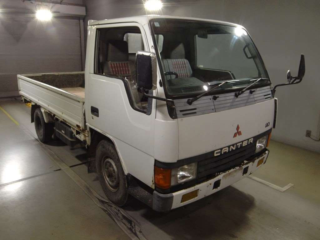 1988 Mitsubishi Fuso Canter FE305B[2]