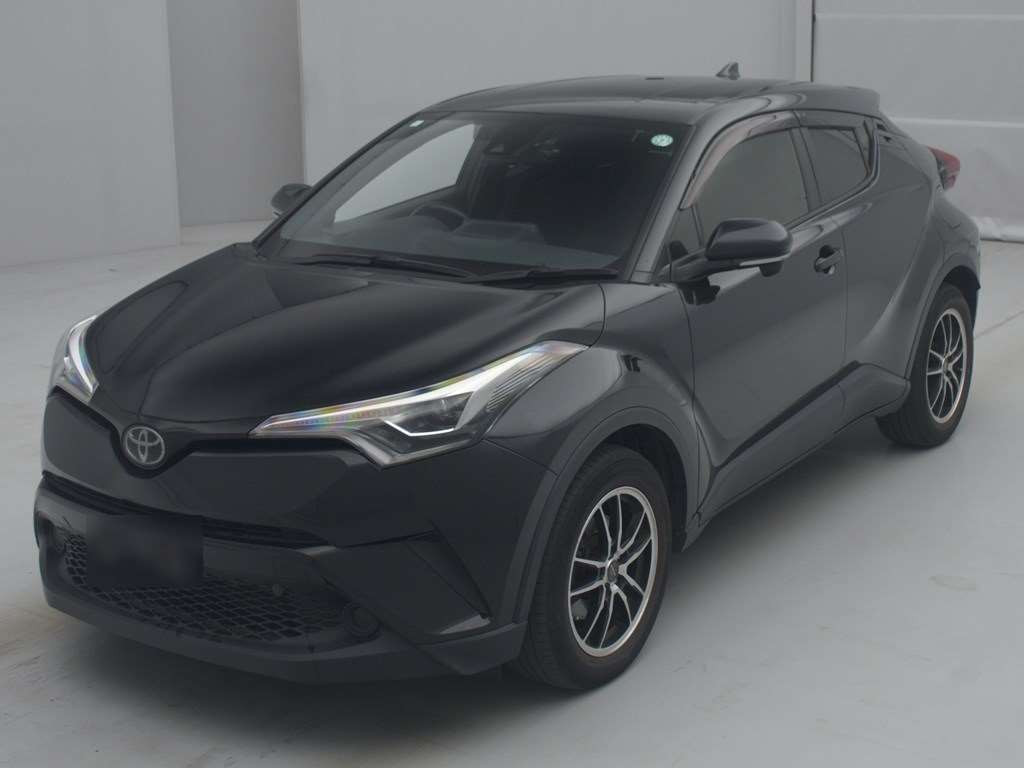 2019 Toyota C-HR NGX50[0]