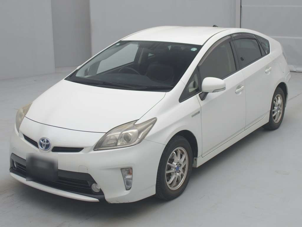 2013 Toyota Prius ZVW30[0]