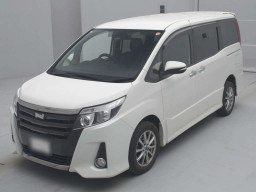 2016 Toyota Noah