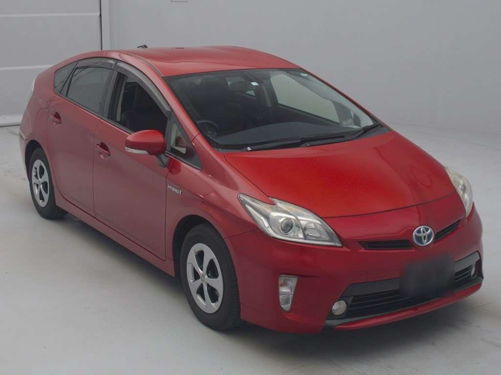 2014 Toyota Prius ZVW30[2]