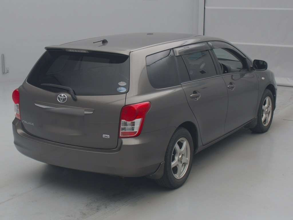 2009 Toyota Corolla Fielder NZE141G[1]