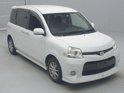 2013 Toyota Sienta