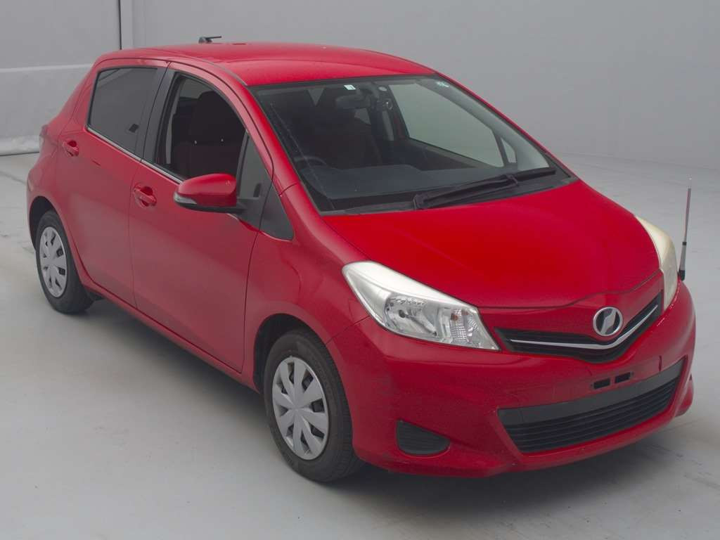 2012 Toyota Vitz NSP130[2]