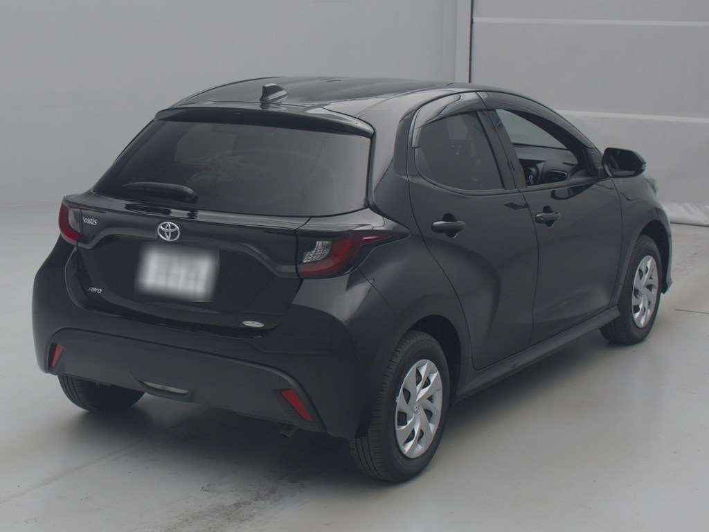 2023 Toyota YARIS MXPA15[1]