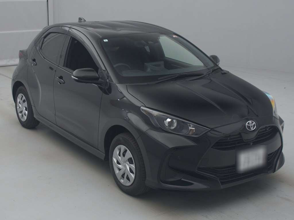 2023 Toyota YARIS MXPA15[2]