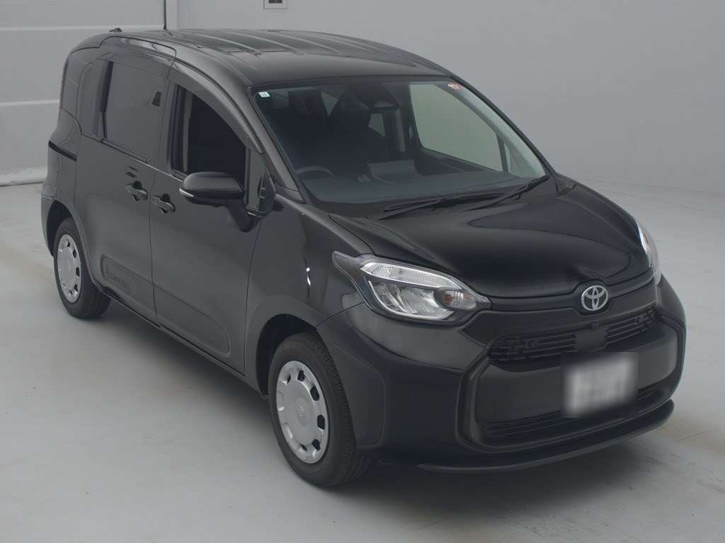 2023 Toyota Sienta MXPL15G[2]