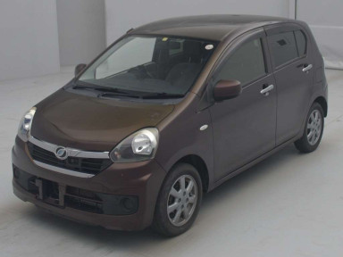 2016 Daihatsu Mira es