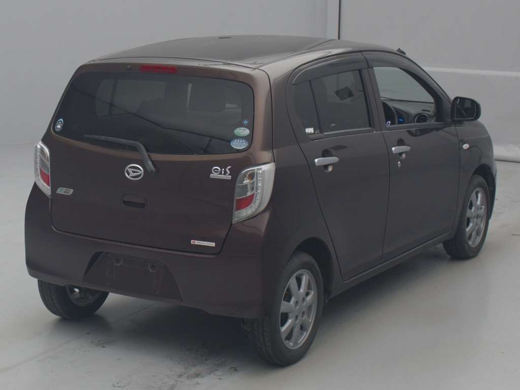 2016 Daihatsu Mira es LA310S[1]