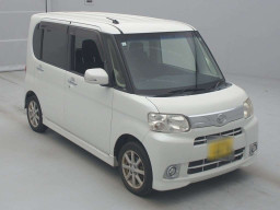 2012 Daihatsu Tanto