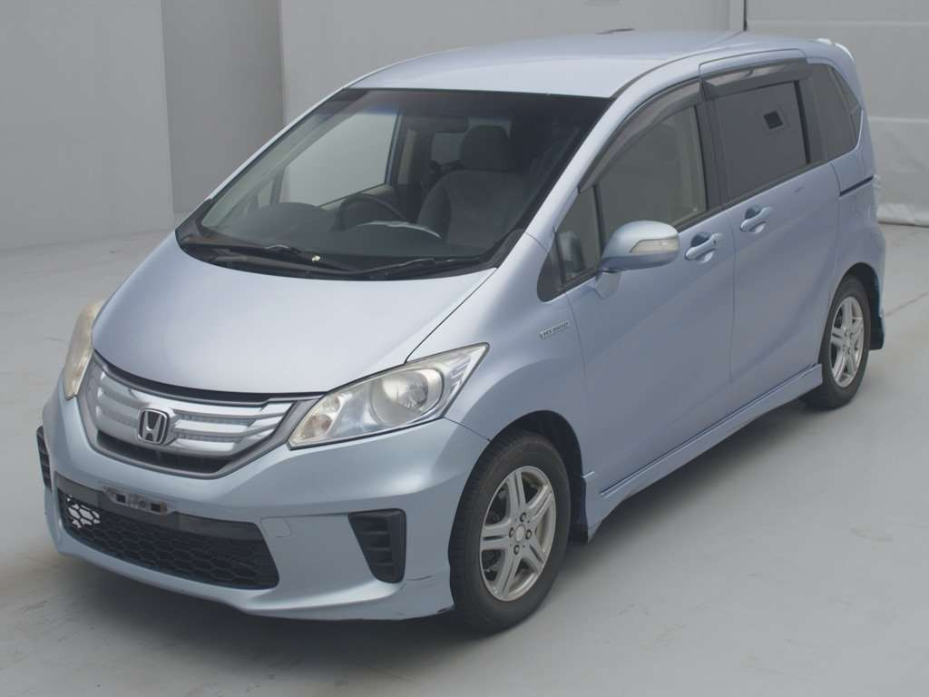 2012 Honda Freed hybrid GP3[0]