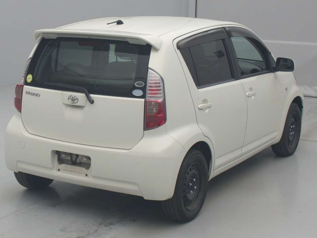 2009 Toyota Passo QNC10[1]