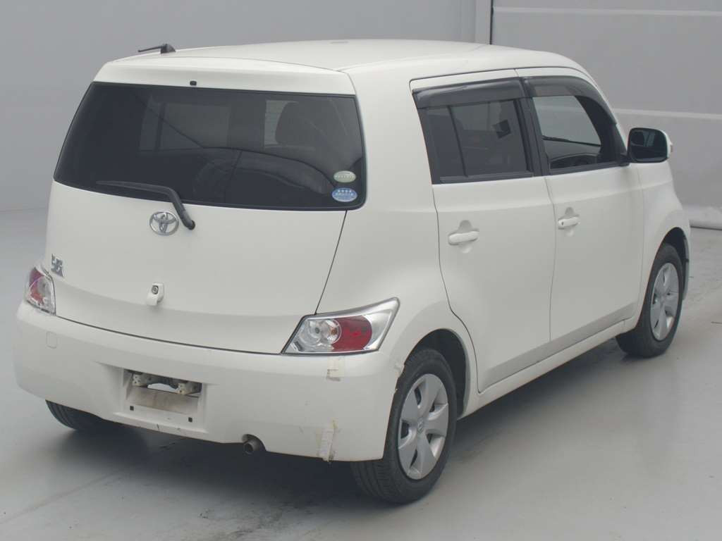 2009 Toyota bB QNC20[1]