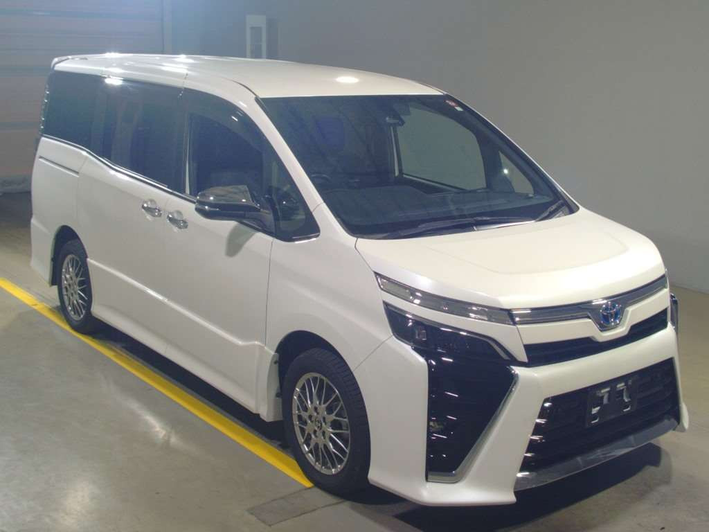 2020 Toyota Voxy ZWR80W[2]