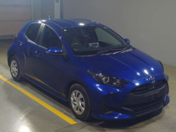 2021 Toyota YARIS