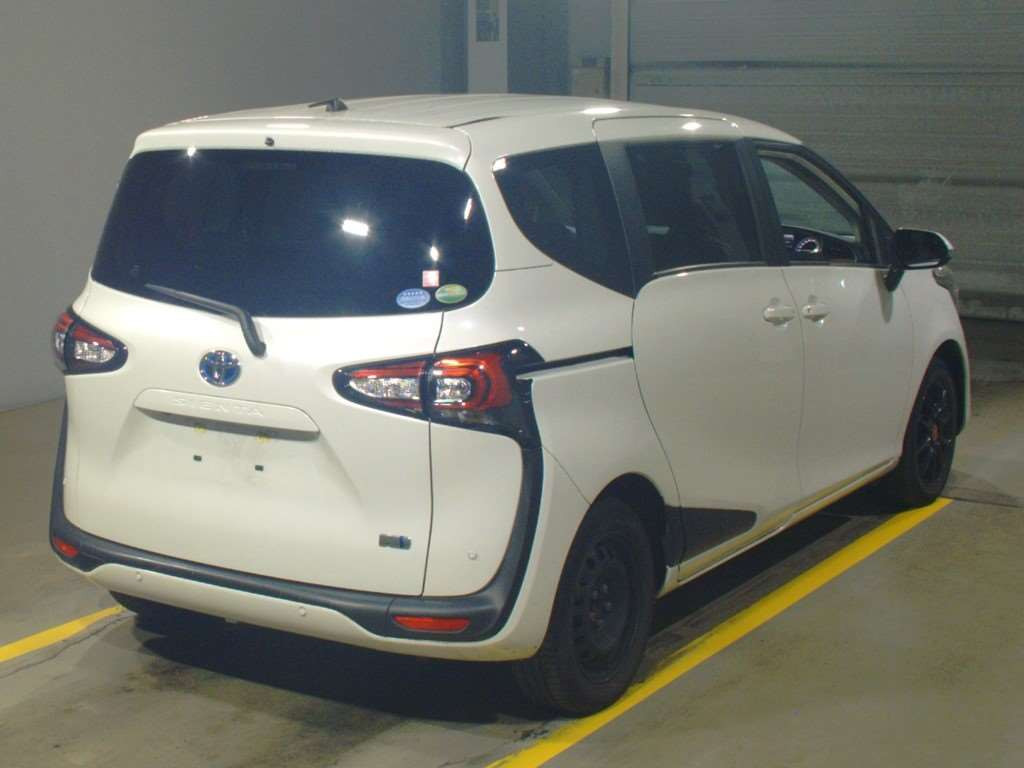 2020 Toyota Sienta NHP170G[1]