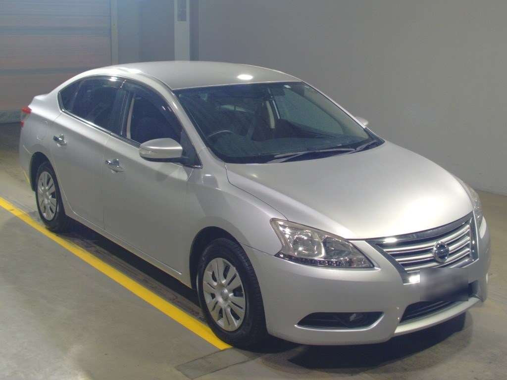 2018 Nissan SYLPHY TB17[2]