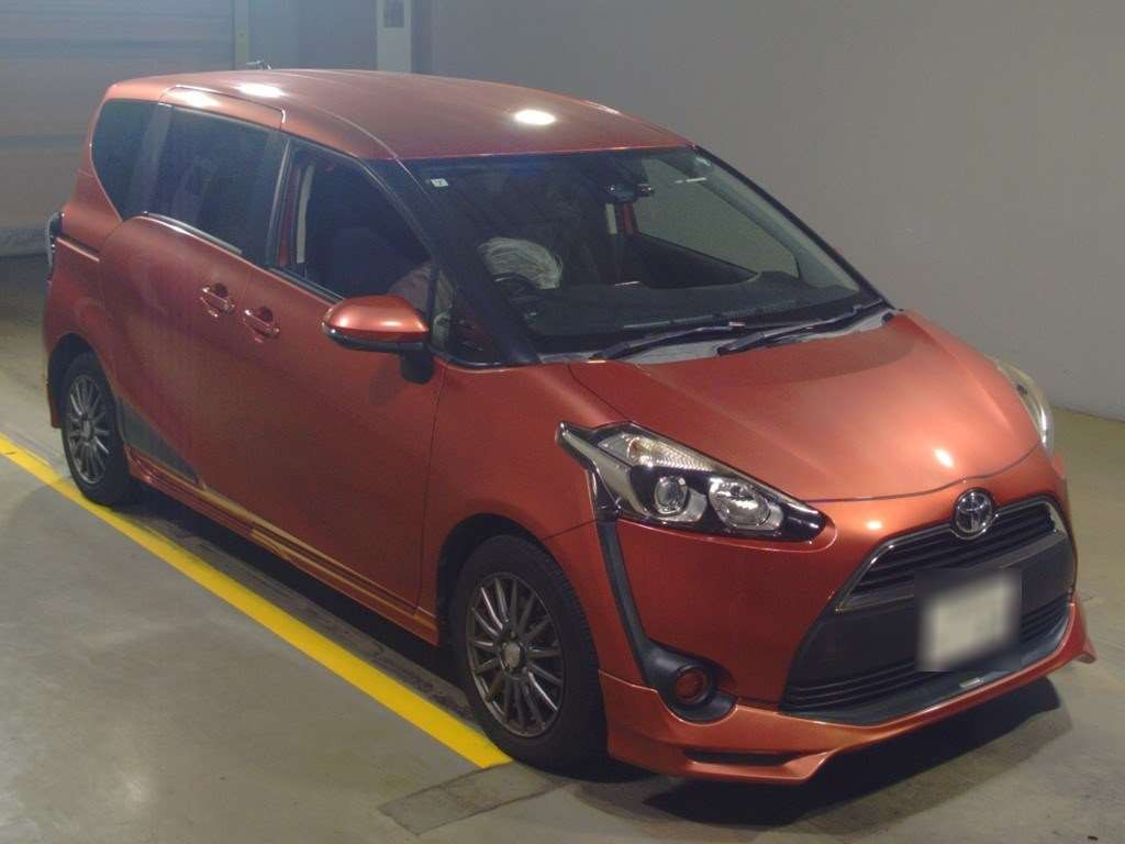 2015 Toyota Sienta NSP170G[2]