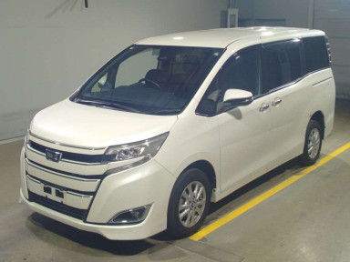 2018 Toyota Noah