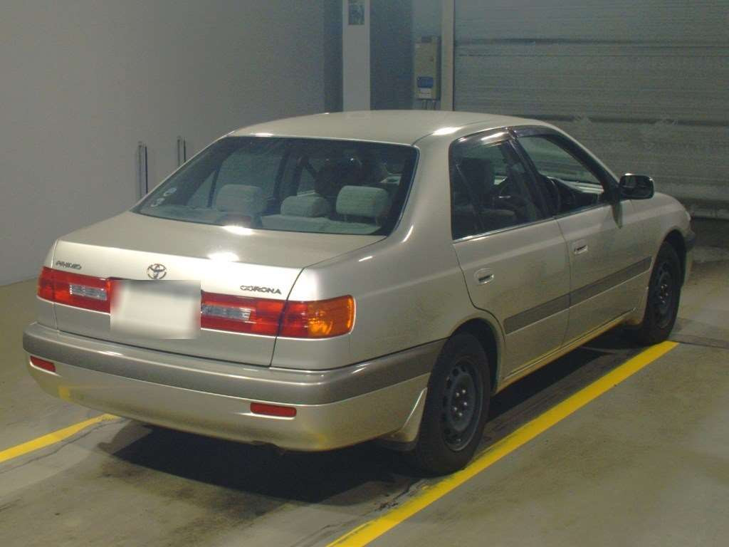 2001 Toyota Corona Premio AT210[1]