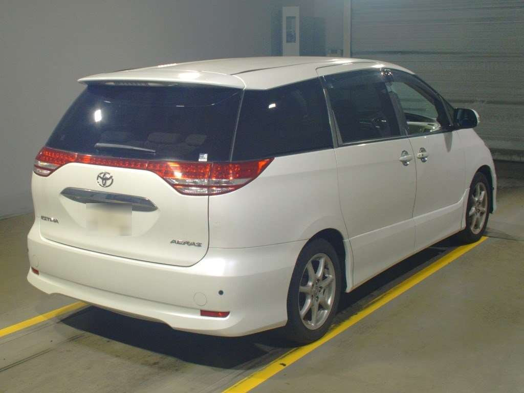 2008 Toyota Estima ACR50W[1]