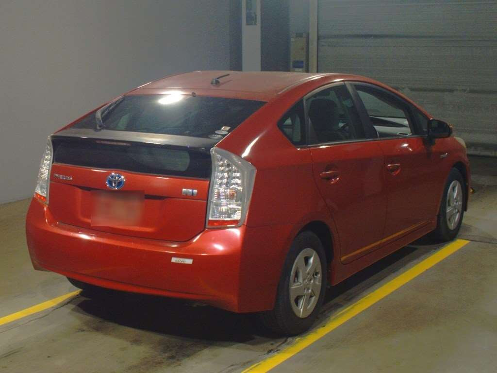 2011 Toyota Prius ZVW30[1]