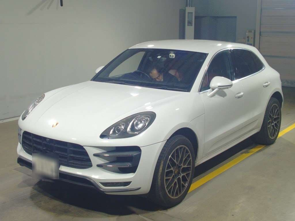 2016 Porsche Macan 95BCTL[0]