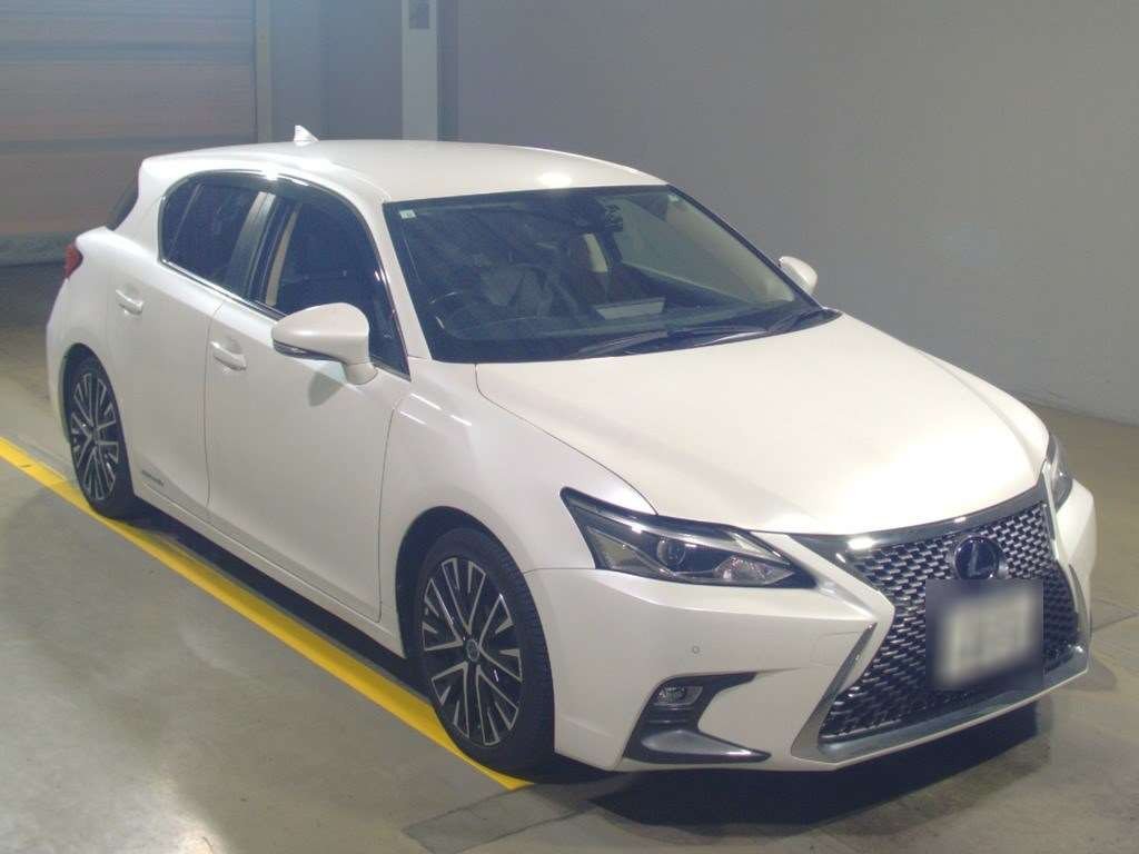 2018 Lexus CT ZWA10[2]