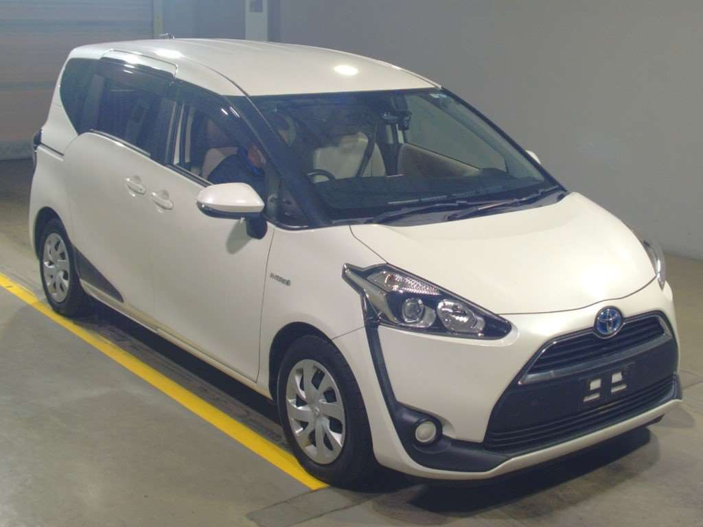 2017 Toyota Sienta NHP170G[2]