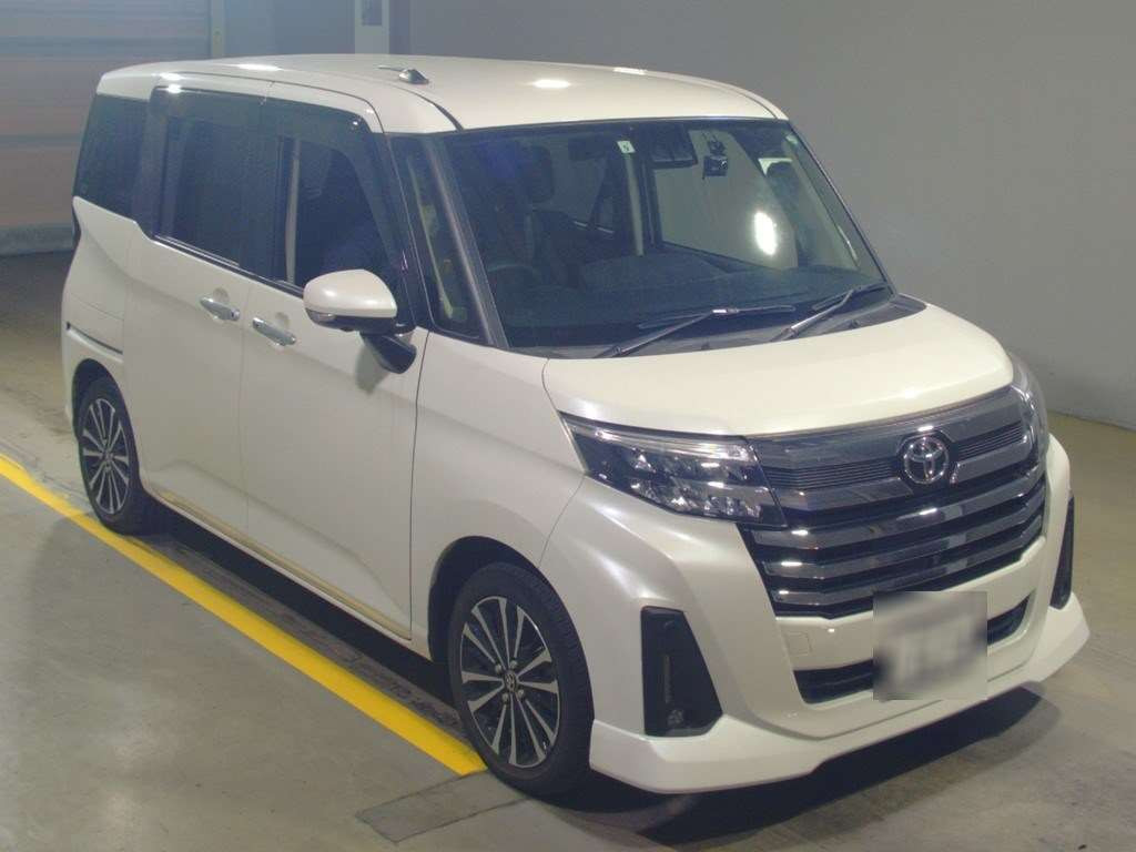 2021 Toyota Roomy M900A[2]