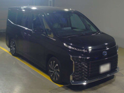 2023 Toyota Voxy