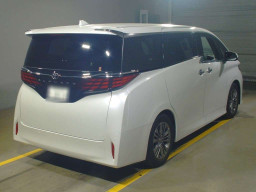 2023 Toyota Alphard