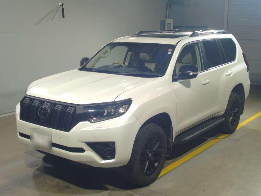 2022 Toyota Land Cruiser Prado TRJ150W[0]