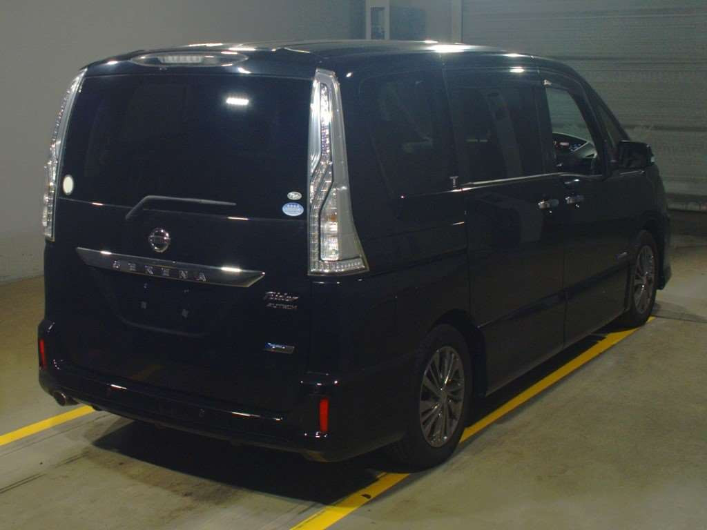 2015 Nissan Serena HC26[1]