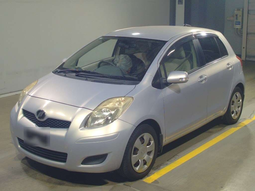 2008 Toyota Vitz SCP90[0]