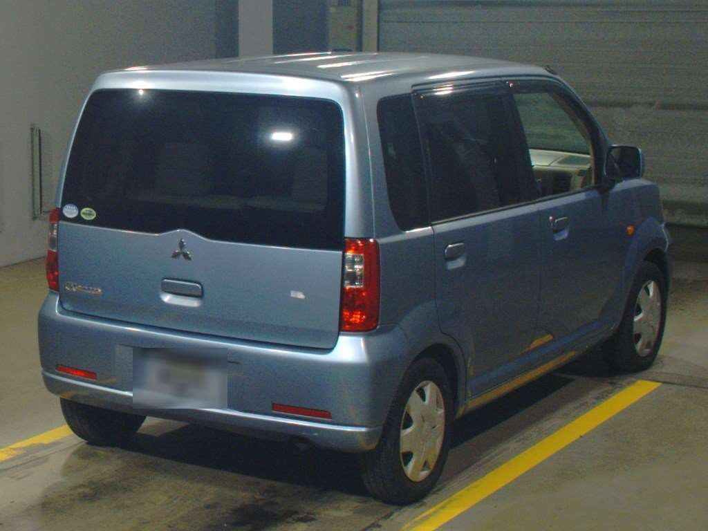 2005 Mitsubishi eK Wagon H81W[1]