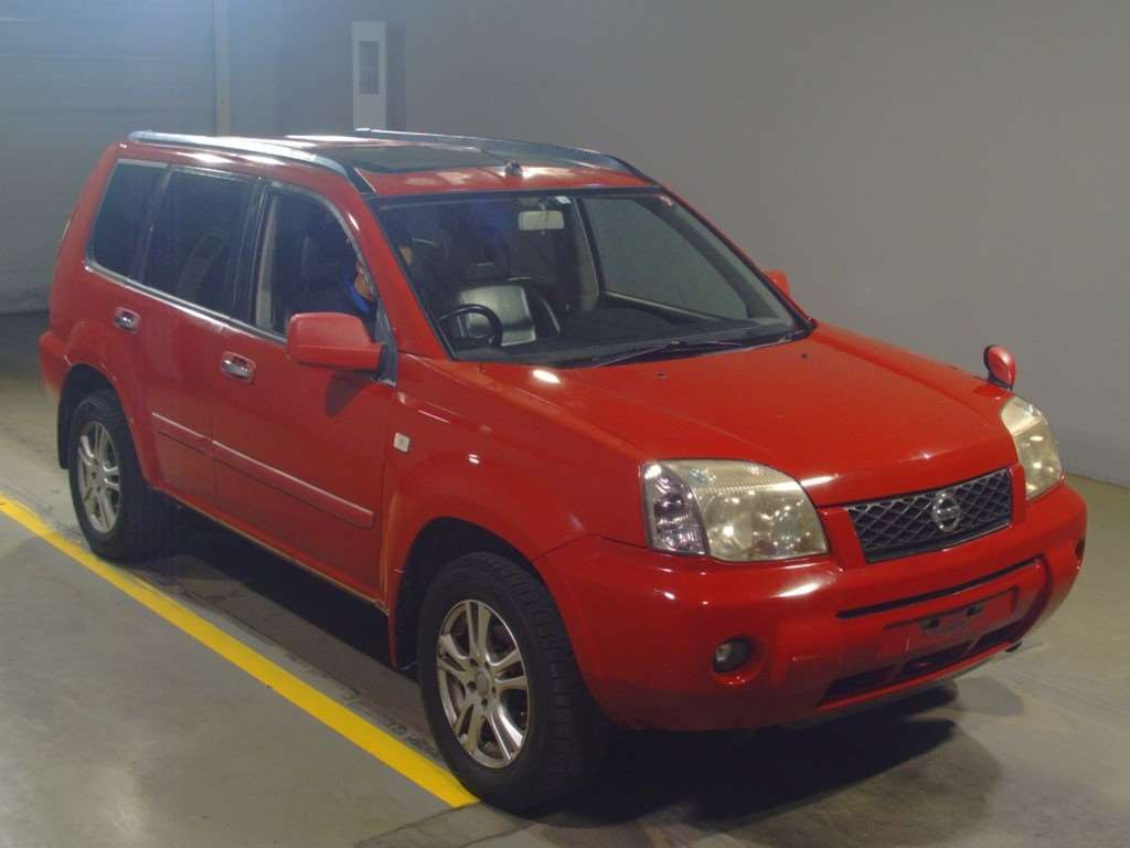 2004 Nissan X-Trail NT30[2]