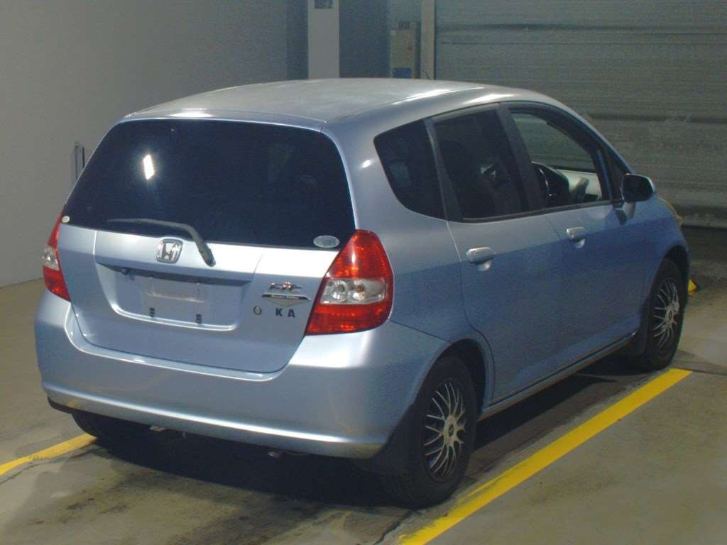 2002 Honda Fit GD1[1]