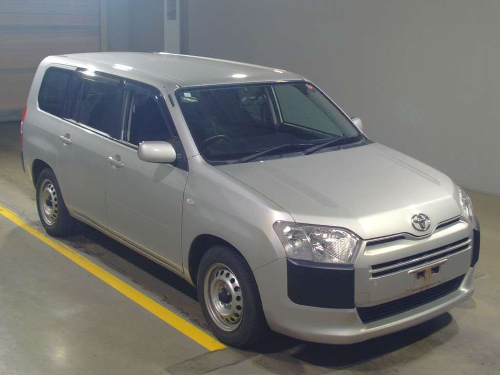 2014 Toyota Succeed NCP160V[2]