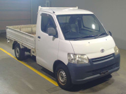 2013 Toyota Liteace Truck