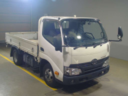 2018 Toyota Toyoace Truck