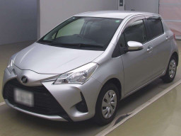 2017 Toyota Vitz