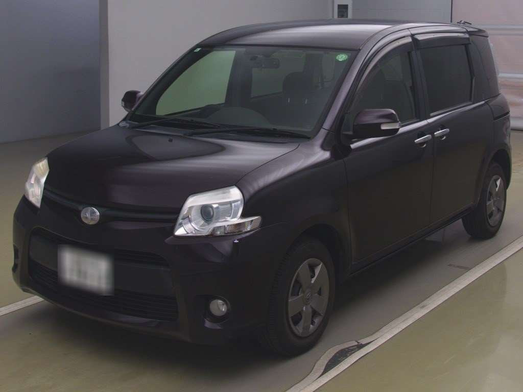 2015 Toyota Sienta NCP81G[0]