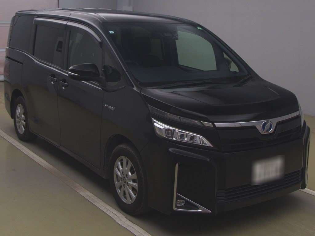 2017 Toyota Voxy ZWR80G[2]