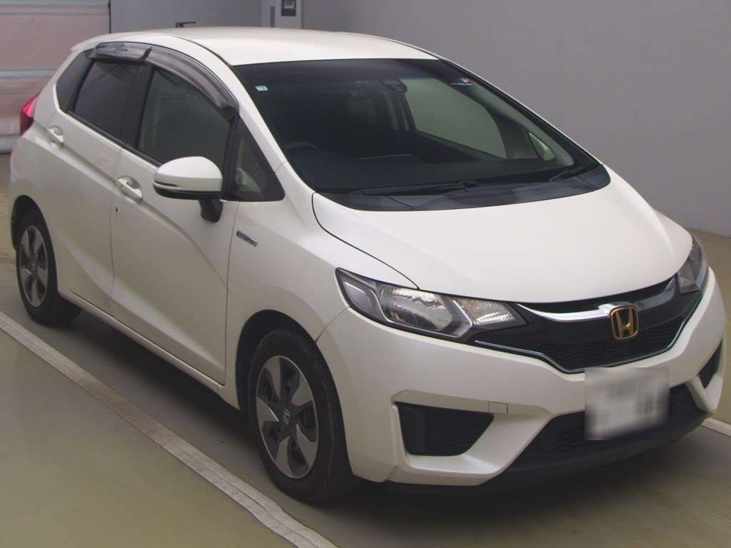 2016 Honda Fit Hybrid GP5[2]