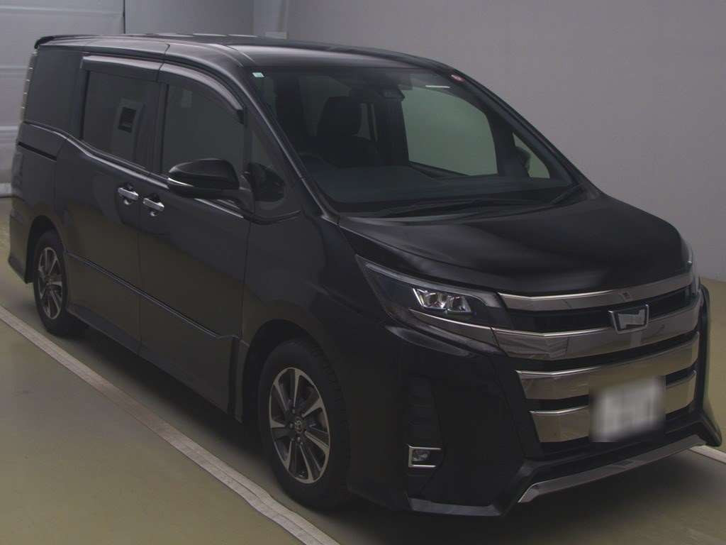 2018 Toyota Noah ZRR80W[2]