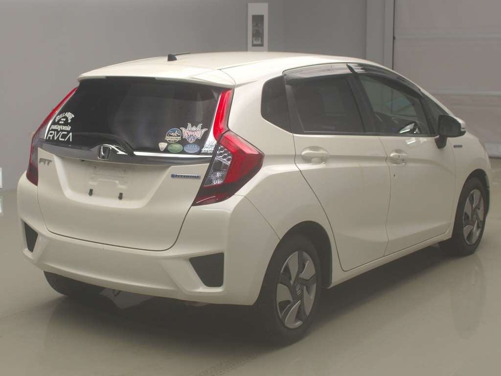 2014 Honda Fit Hybrid GP5[1]