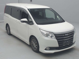 2016 Toyota Noah