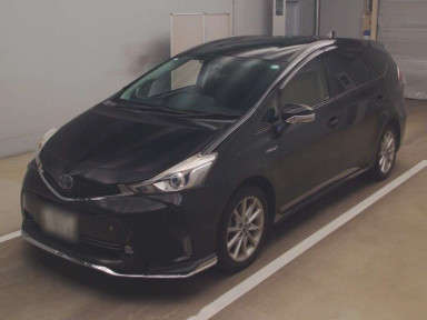 2015 Toyota Prius alpha