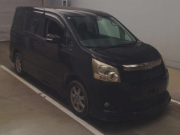 2008 Toyota Noah